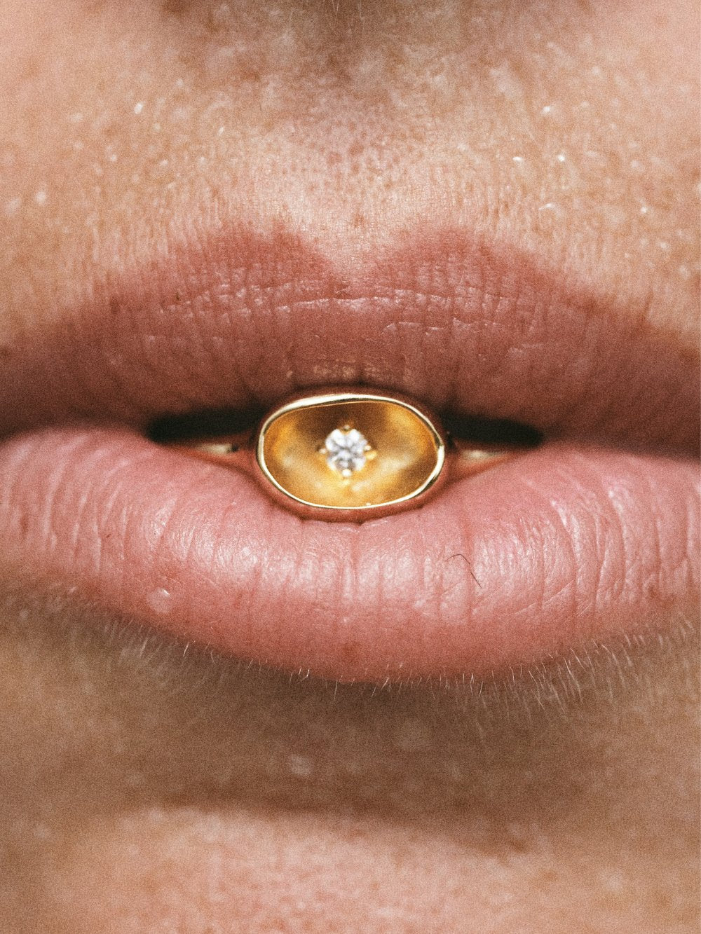 18K Solo Diamond Ring