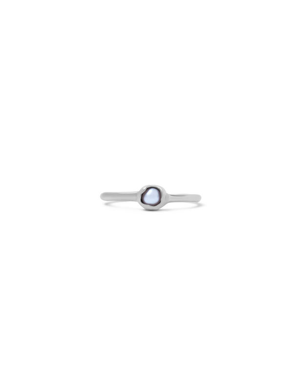 Pearl Solo Ring