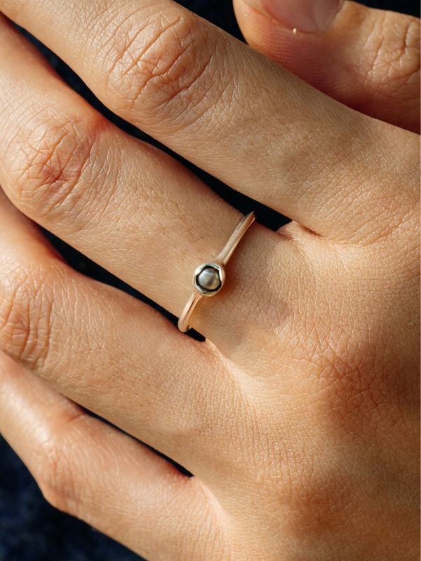 Pearl Solo Ring