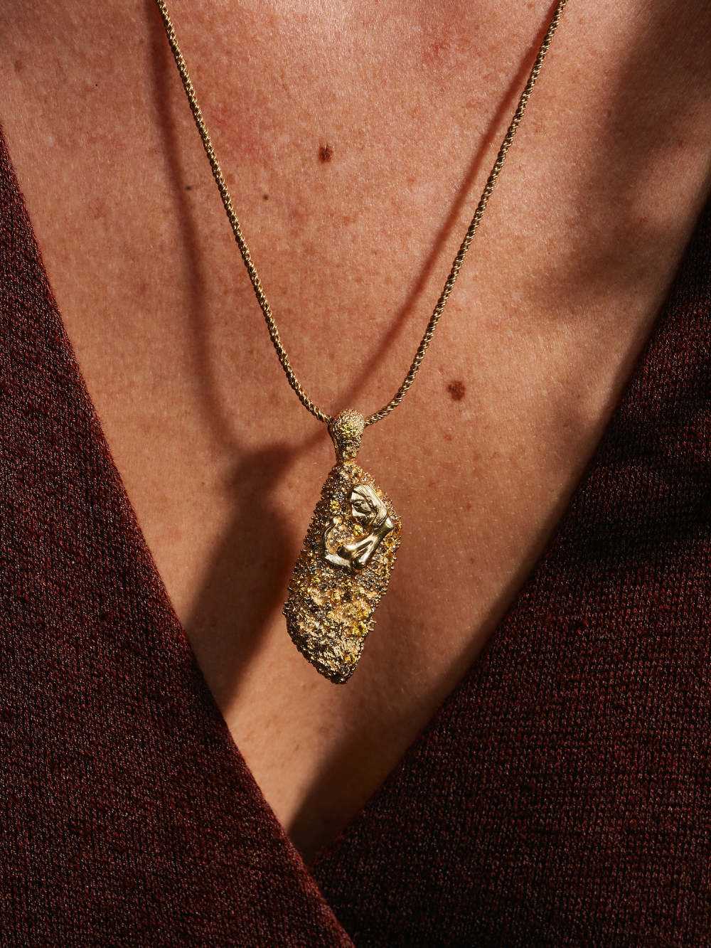 18K Pavé Pendant Large