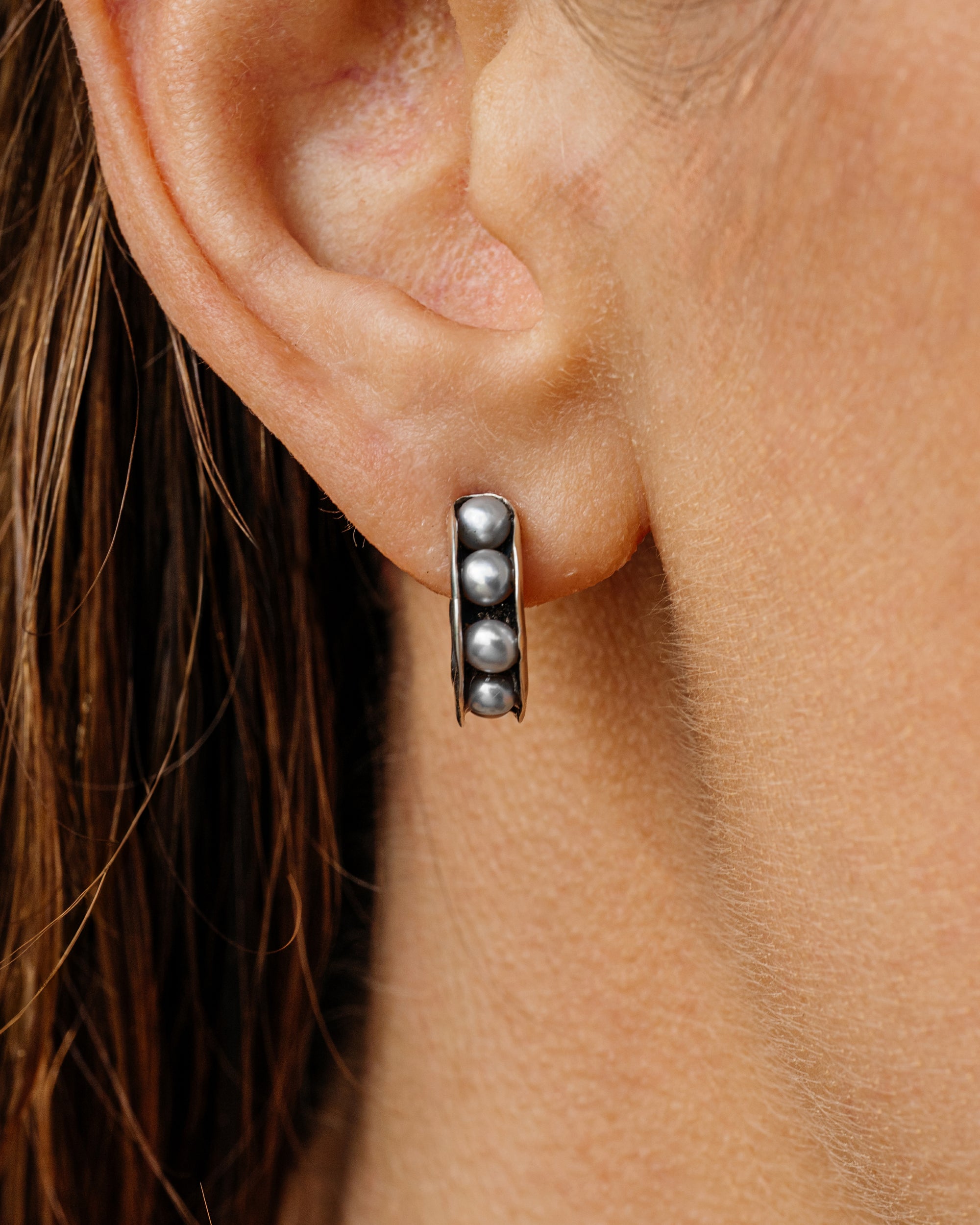 Pearl Hoops Small