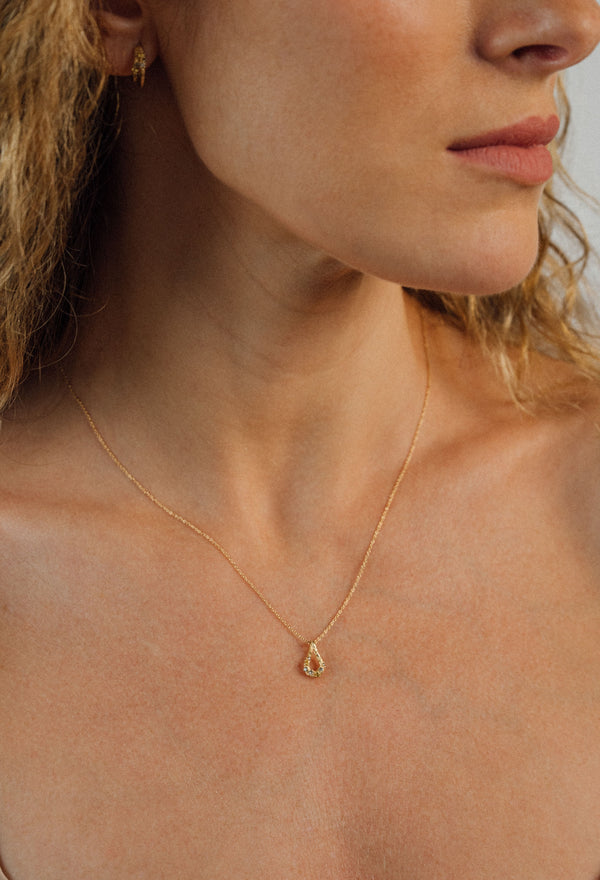 18K Pavé Infinity Loop Pendant