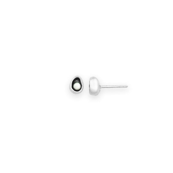 Pearl Studs