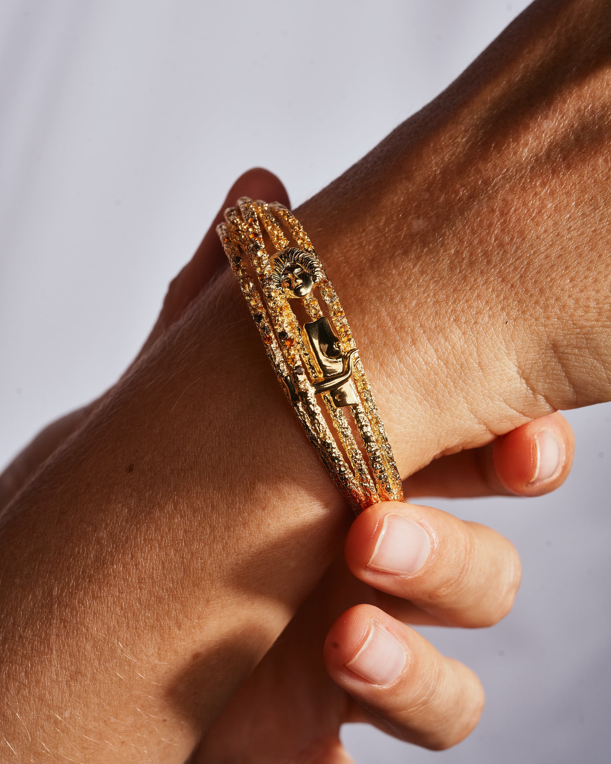 18K Pavé Arched Cuff